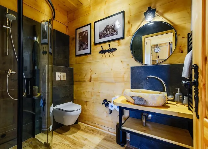 Goralski Z Bali Salas 木屋 扎布