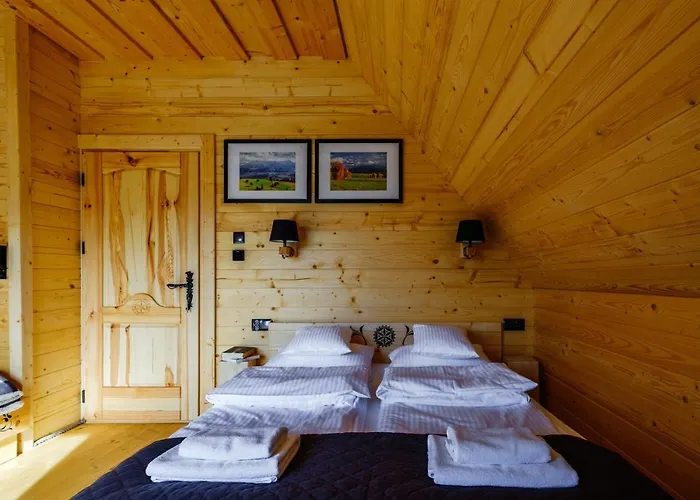 Goralski Z Bali Salas 木屋