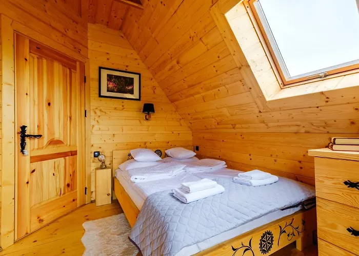 Goralski Z Bali Salas 木屋 扎布